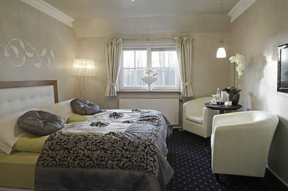 Amethyst Hotel Garni Lueneburg Deutsch Evern Exteriér fotografie