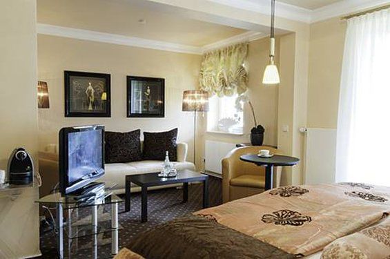 Amethyst Hotel Garni Lueneburg Deutsch Evern Exteriér fotografie